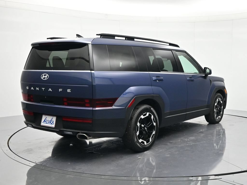Used 2026 Hyundai Santa Fe SEL FWD image 5