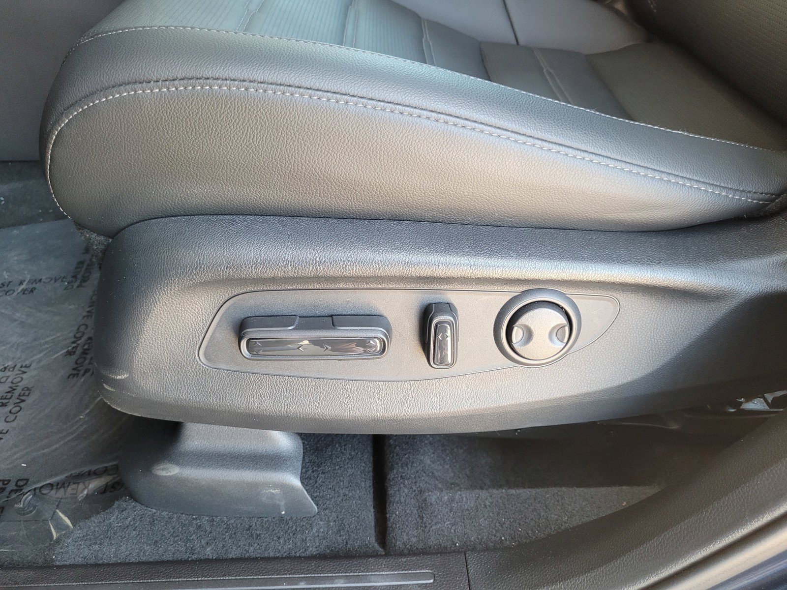 Used 2026 Honda CR-V EX-L image 12