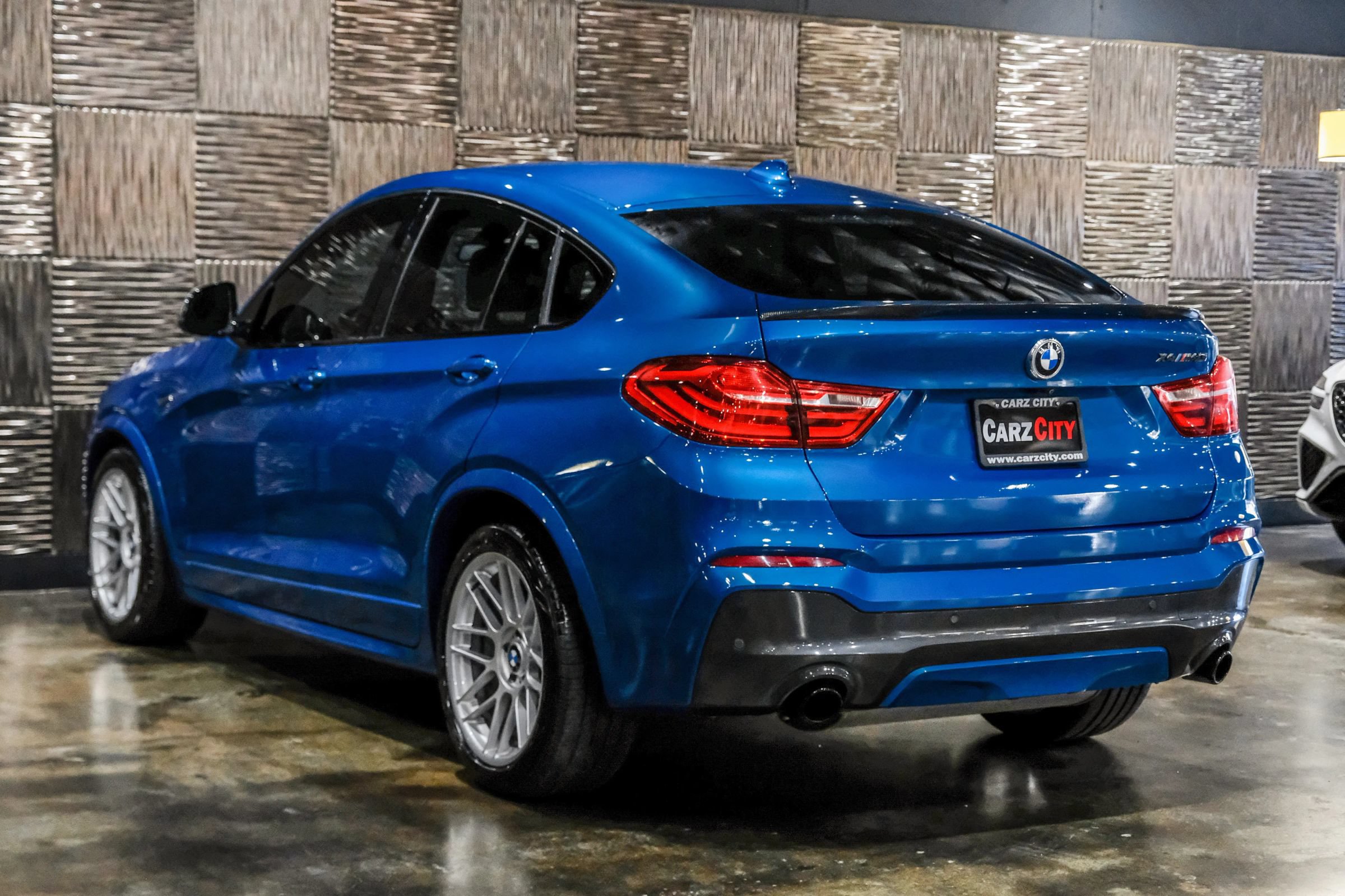 Used 2017 BMW X4 M40i AWD/4WD image 16
