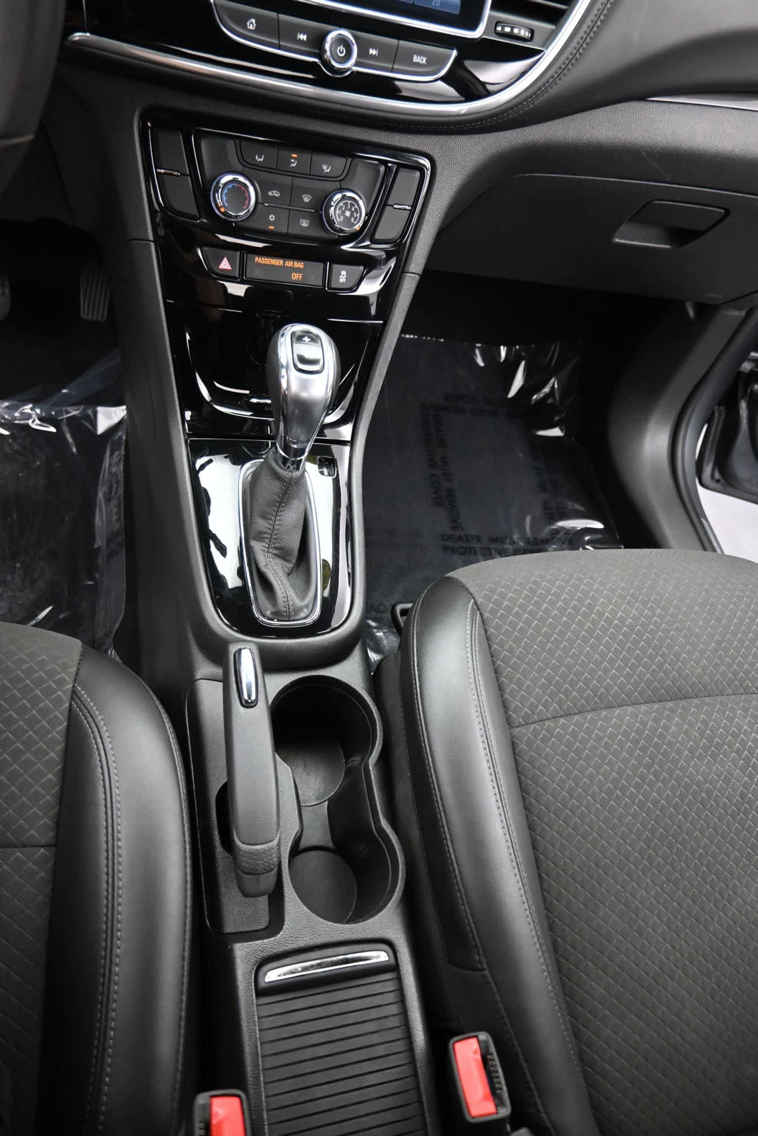 Used 2020 Buick Encore Preferred FWD image 21