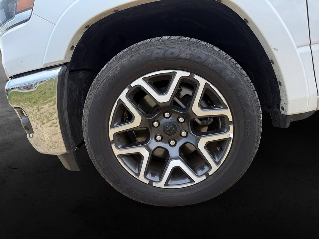 Used 2026 RAM 1500 Laramie AWD/4WD image 12