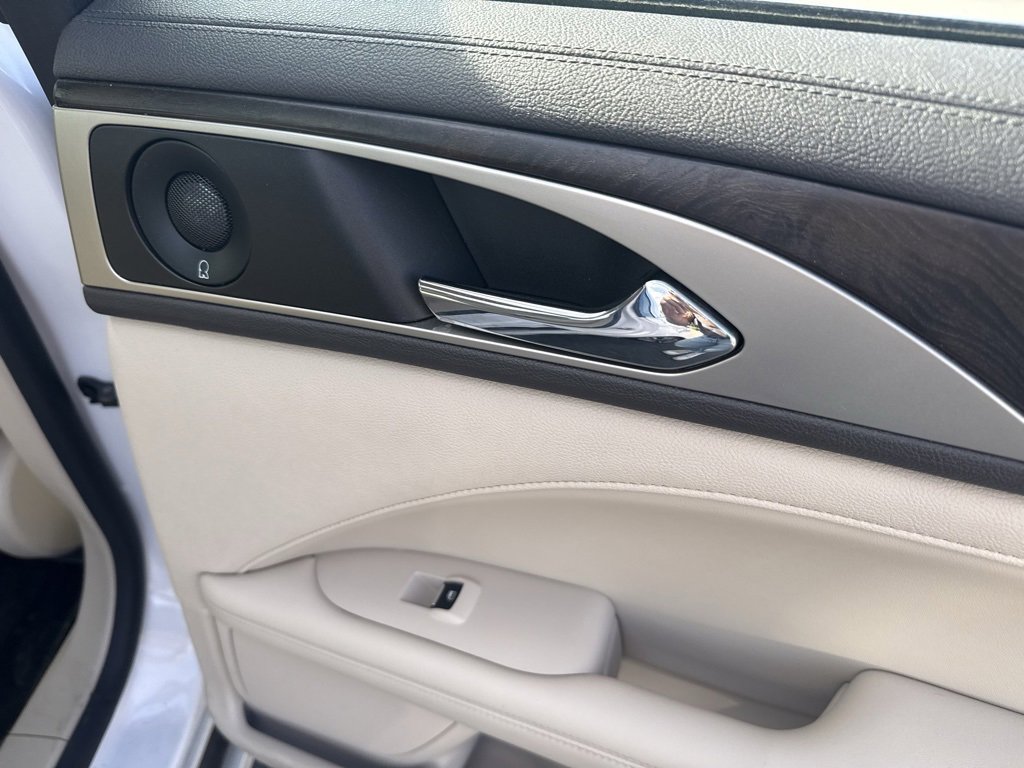 Used 2020 Lincoln MKZ Reserve w/ Elements Package image 35