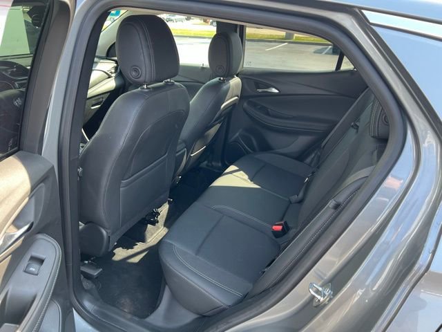 Used 2023 Buick Encore GX Select w/ Sport Touring Package image 9
