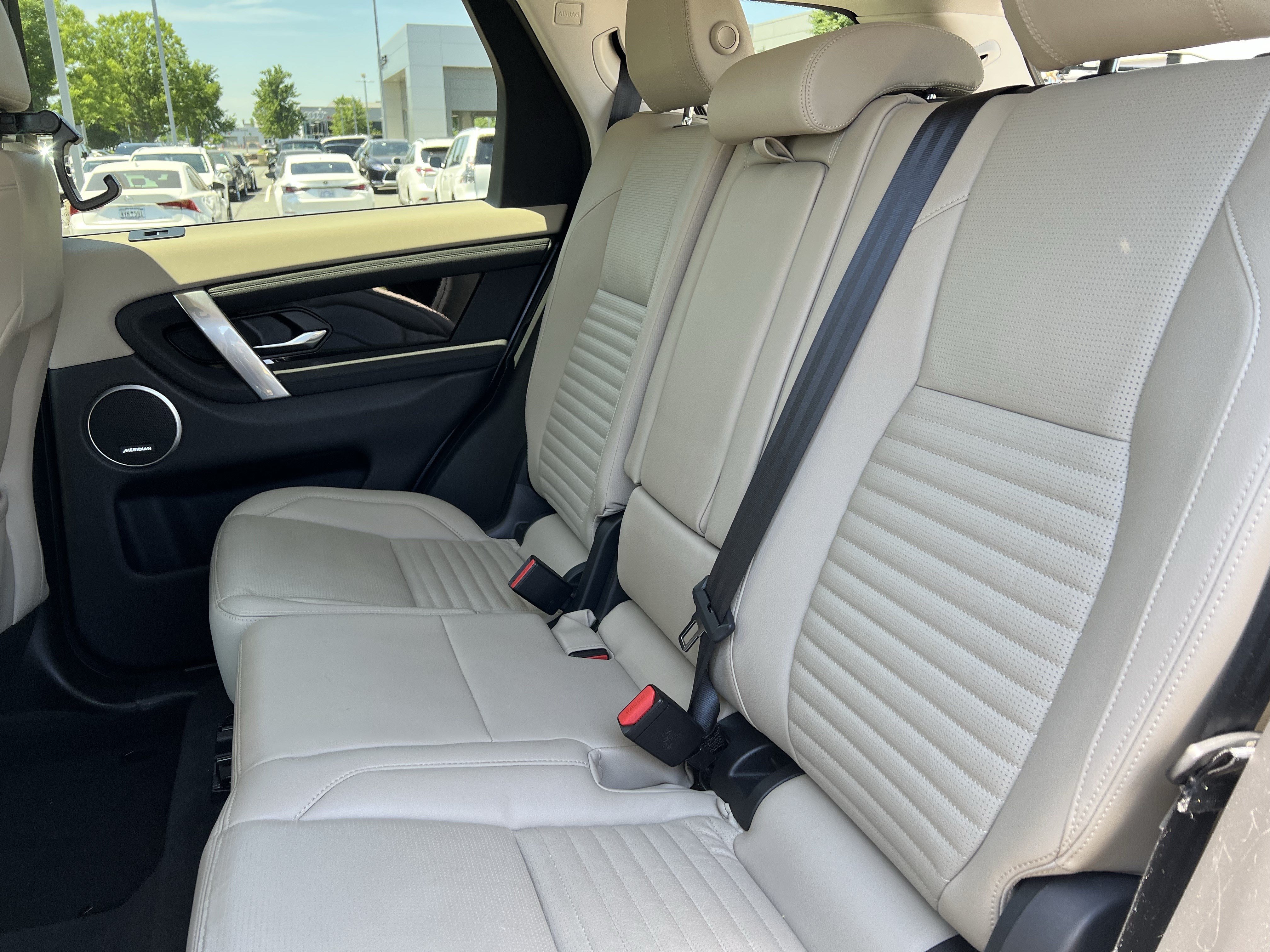 Used 2023 Land Rover Discovery Sport S AWD/4WD image 32
