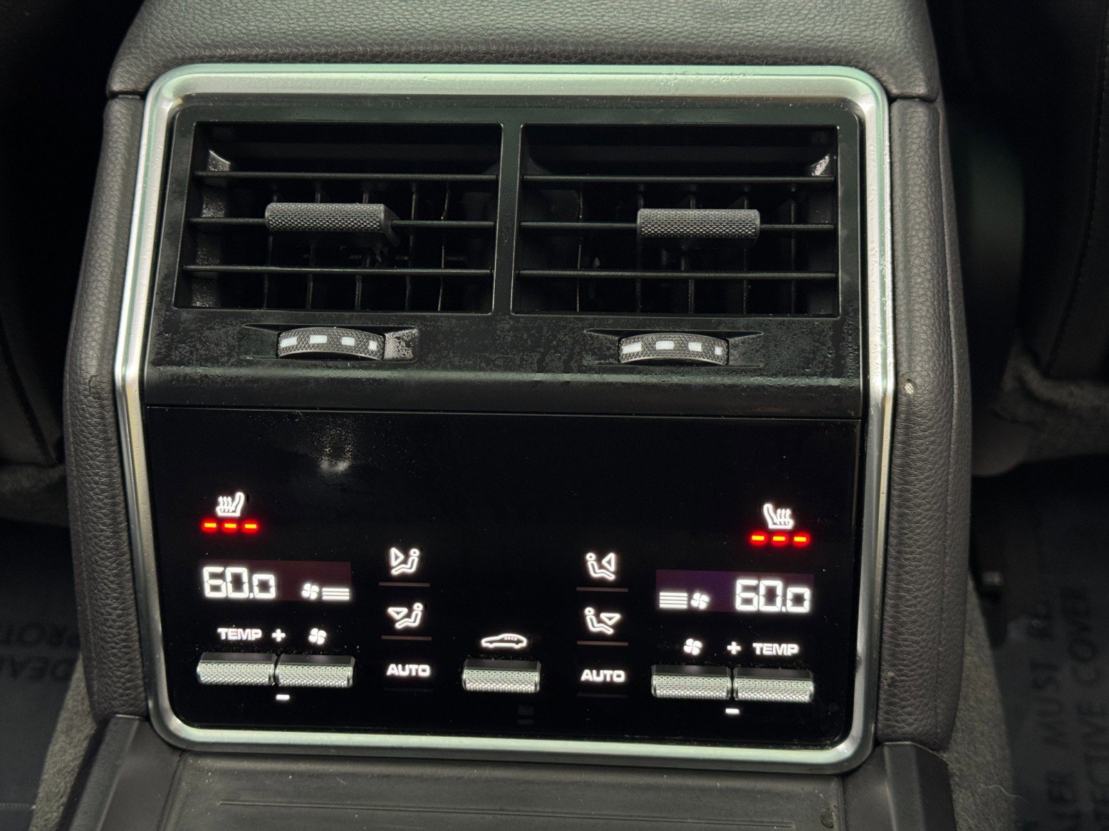 Used 2022 Porsche Panamera 4 AWD/4WD image 38