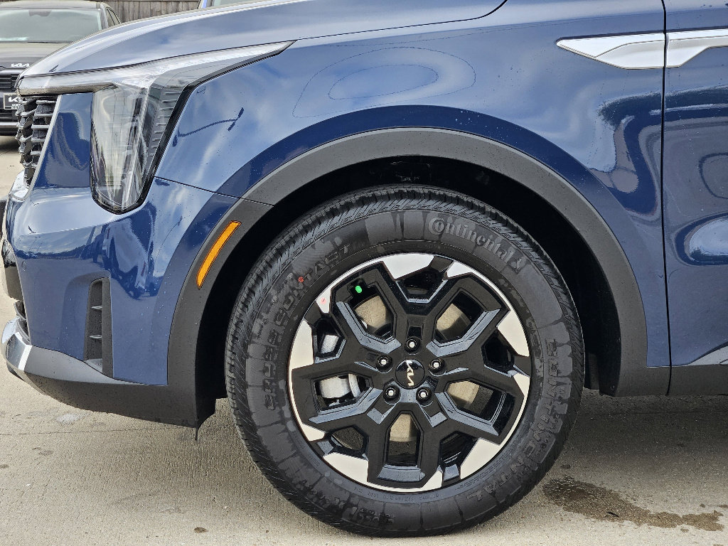 New 2026 Kia Sorento S image 6
