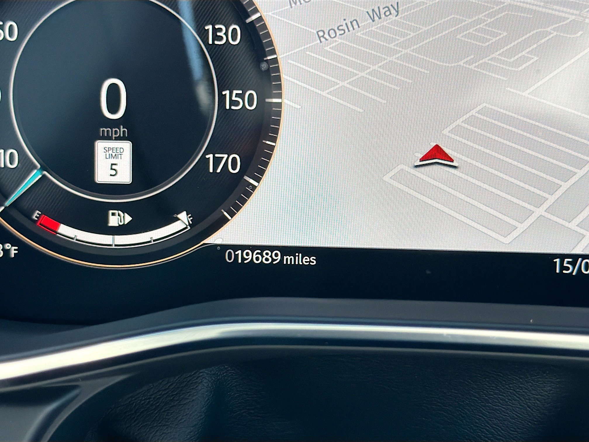 Used 2024 Jaguar F-PACE R-Dynamic S image 42