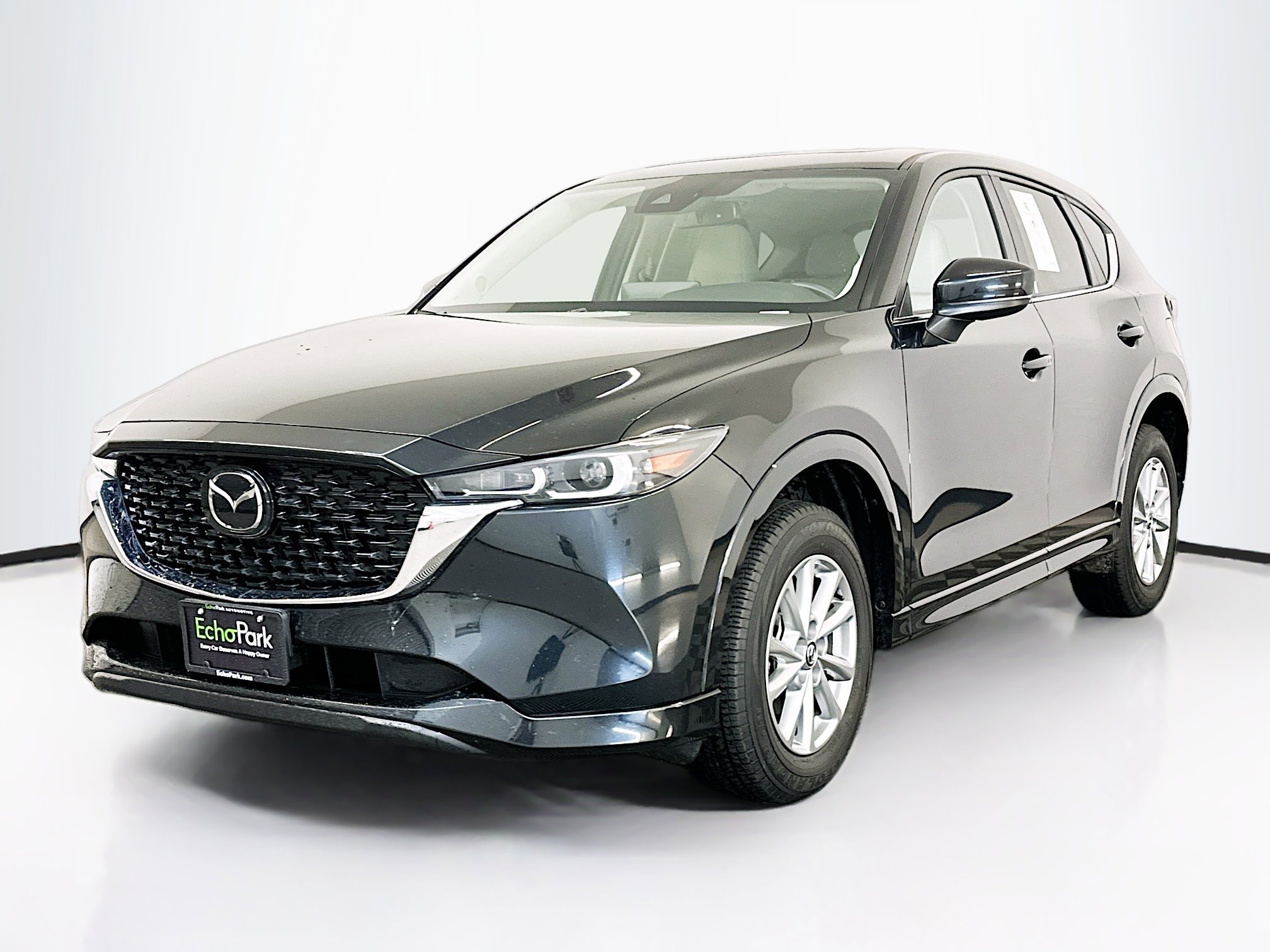 Used 2025 MAZDA CX-5 AWD 2.5 S w/ Preferred Package image 3