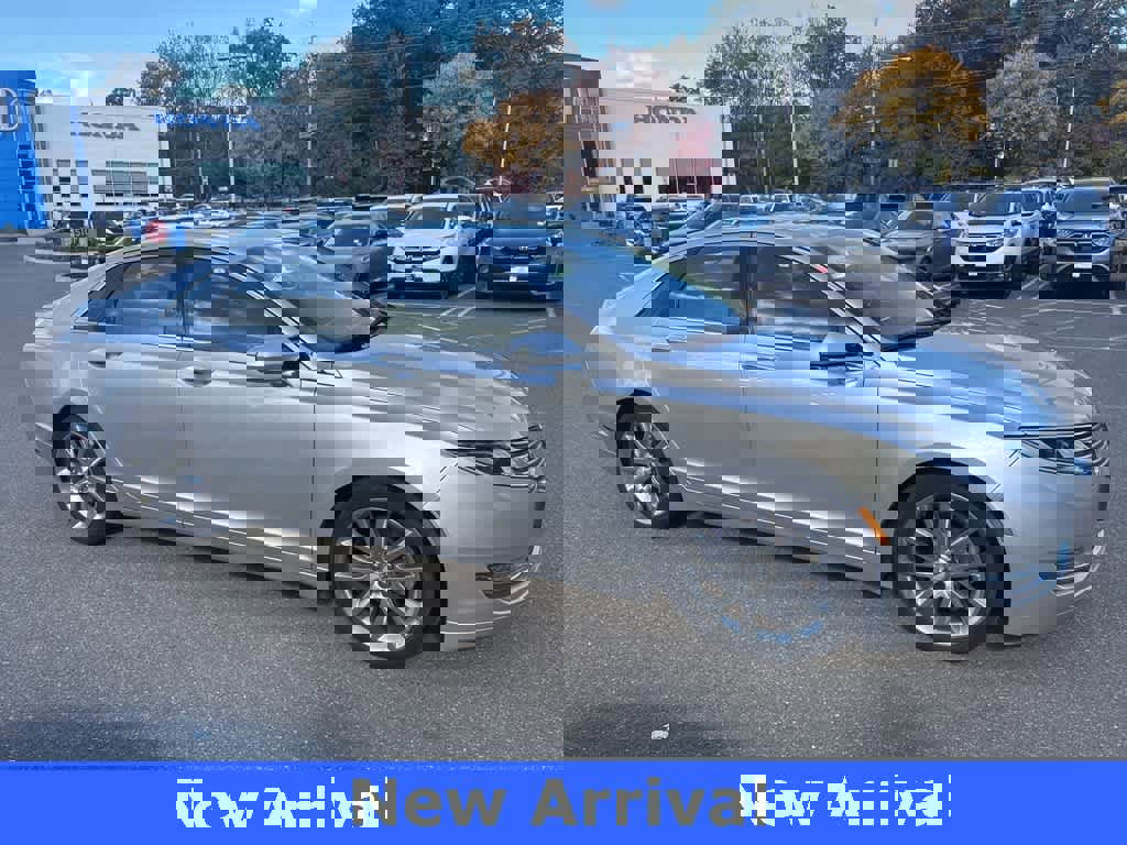 Used 2014 Lincoln MKZ AWD w/ Equipment Group 102A Reserve