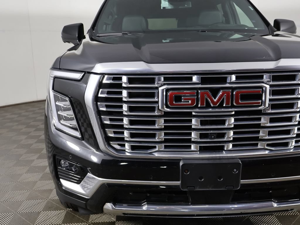 Used 2025 GMC Yukon Denali AWD/4WD image 19