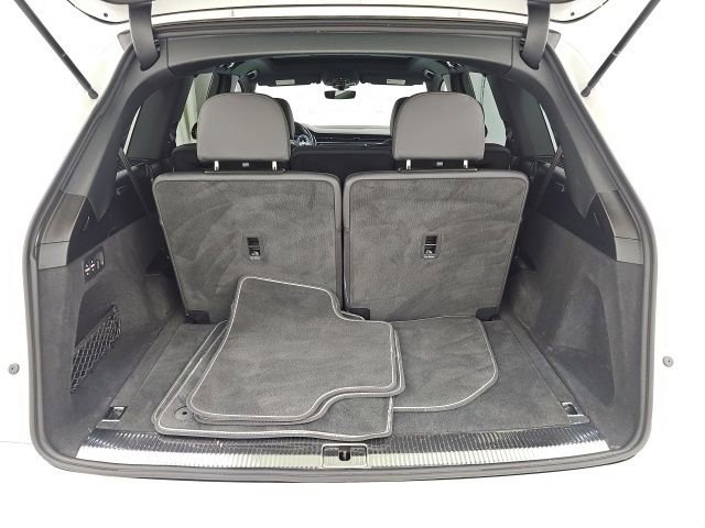 Used 2025 Audi Q7 3.0T Premium Plus image 34
