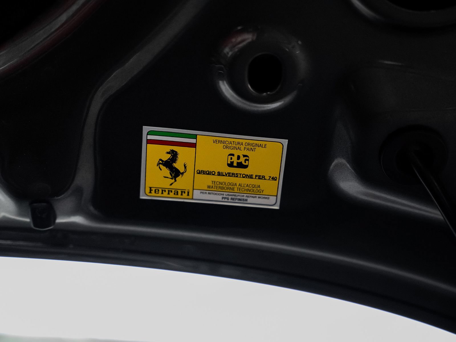 Used 2010 Ferrari California RWD image 67