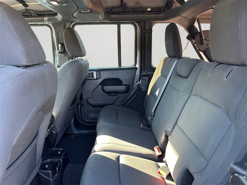 Used 2018 Jeep Wrangler Unlimited Sport S image 15