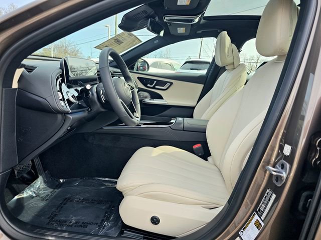 New 2026 Mercedes-Benz E 350 4MATIC Sedan image 16