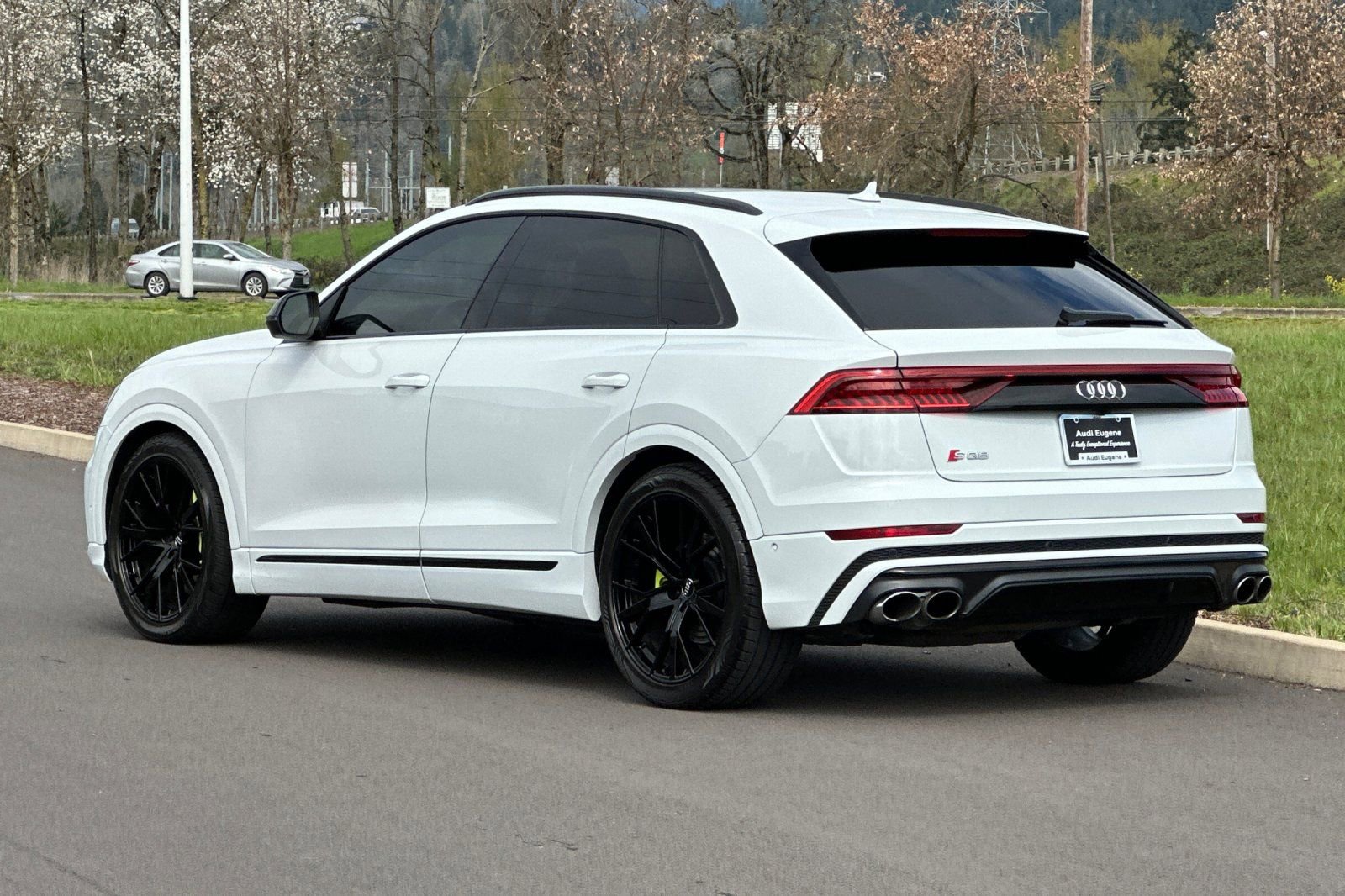 Used 2021 Audi SQ8 Premium Plus w/ SQ8 Black Optic Package AWD/4WD image 5