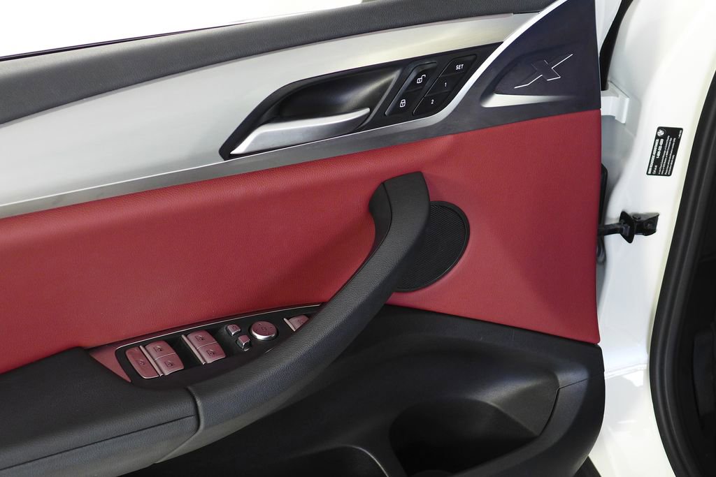 Used 2023 BMW X3 sDrive30i w/ Convenience Package image 12