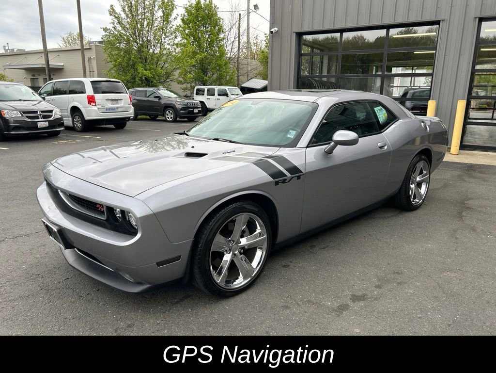 Used 2014 Dodge Challenger R/T w/ Sound Group II RWD image 9