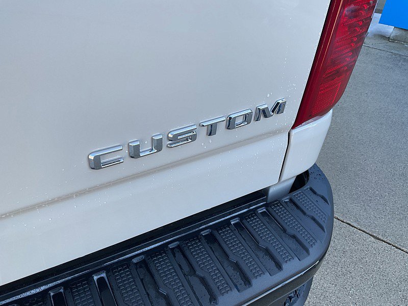 New 2026 Chevrolet Silverado 2500 Custom w/ Custom Value Package image 10