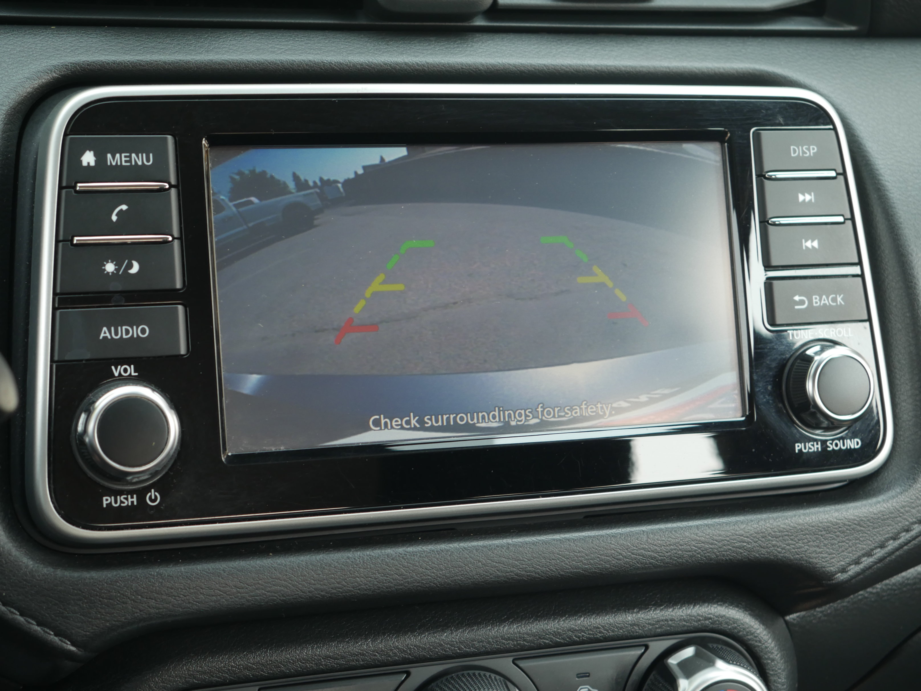 Used 2020 Nissan Versa S FWD image 10