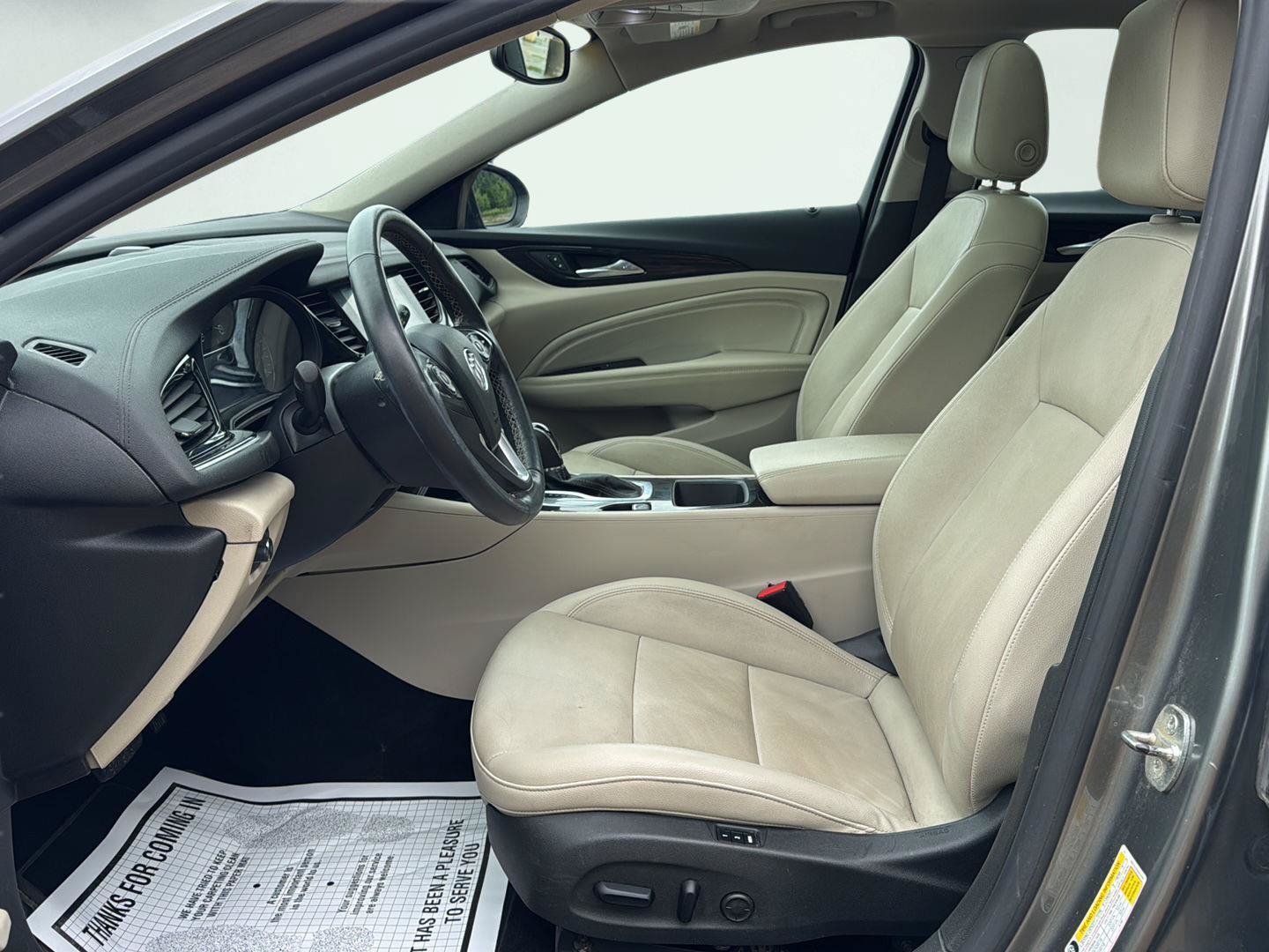 Used 2019 Buick Regal Essence w/ Driver Confidence Package I AWD/4WD image 12