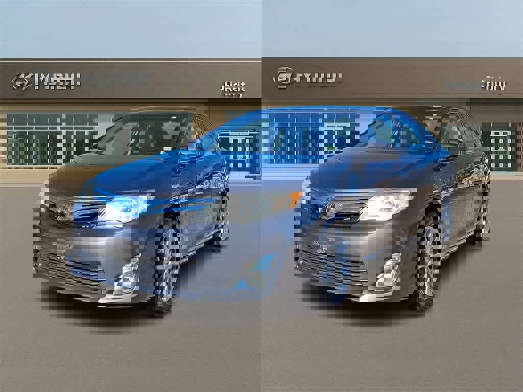 Used 2014 Toyota Camry XLE