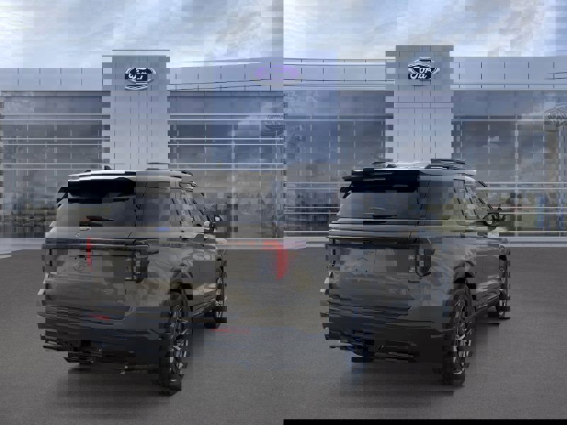 New 2026 Ford Explorer ST-Line w/ ST-Line Street Pack image 8