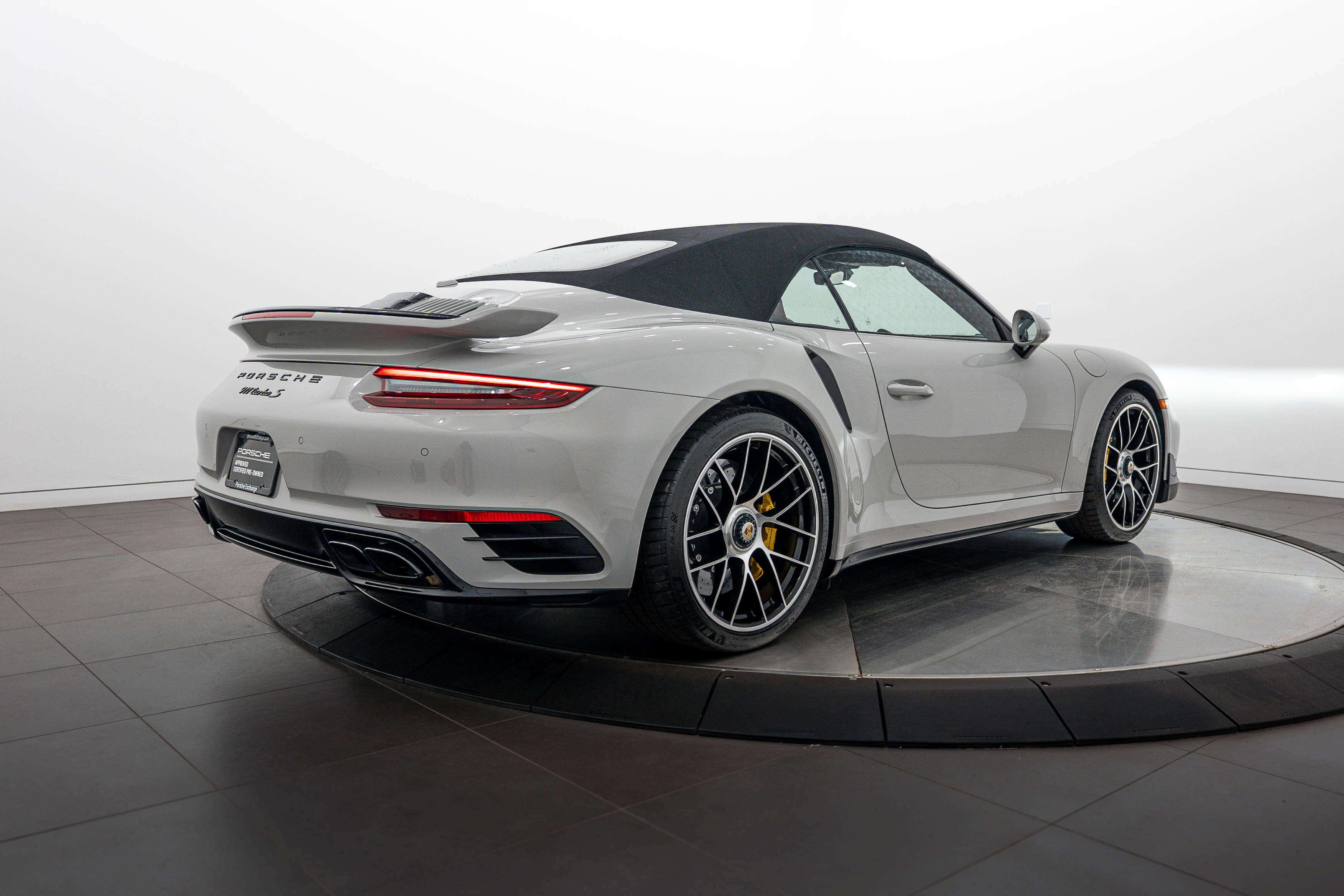 Certified 2019 Porsche 911 Turbo S AWD/4WD image 27