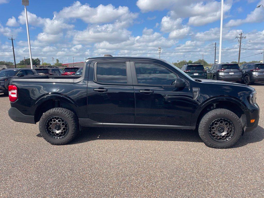 Used 2025 Ford Maverick XLT w/ Equipment Group 302A AWD/4WD image 2