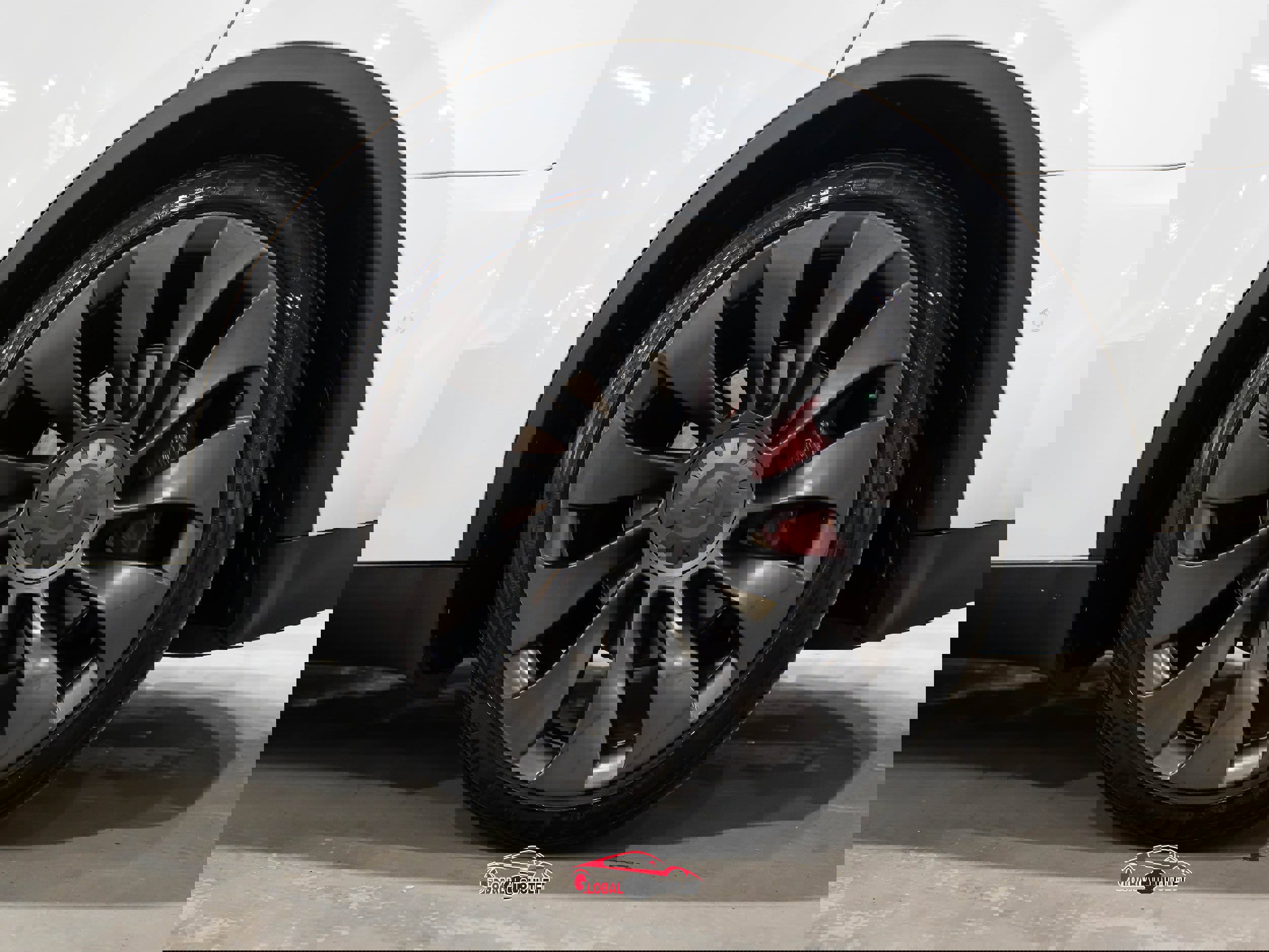 Used 2021 Tesla Model Y Performance image 12