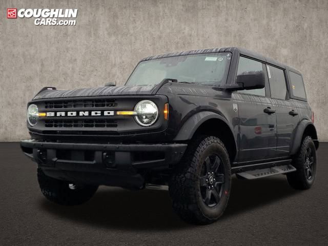 New 2025 Ford Bronco Big Bend w/ Black Diamond Package image 3