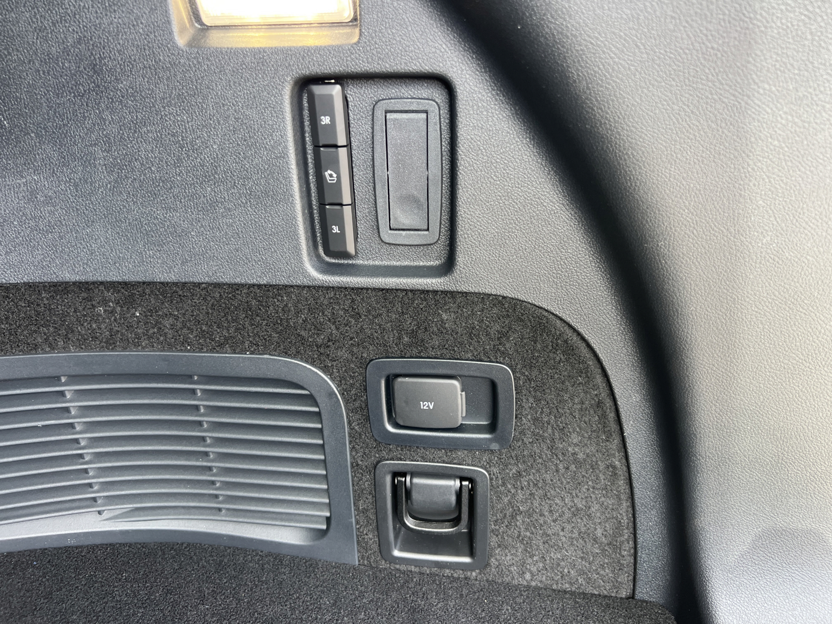New 2027 Lincoln Aviator Reserve AWD/4WD image 23