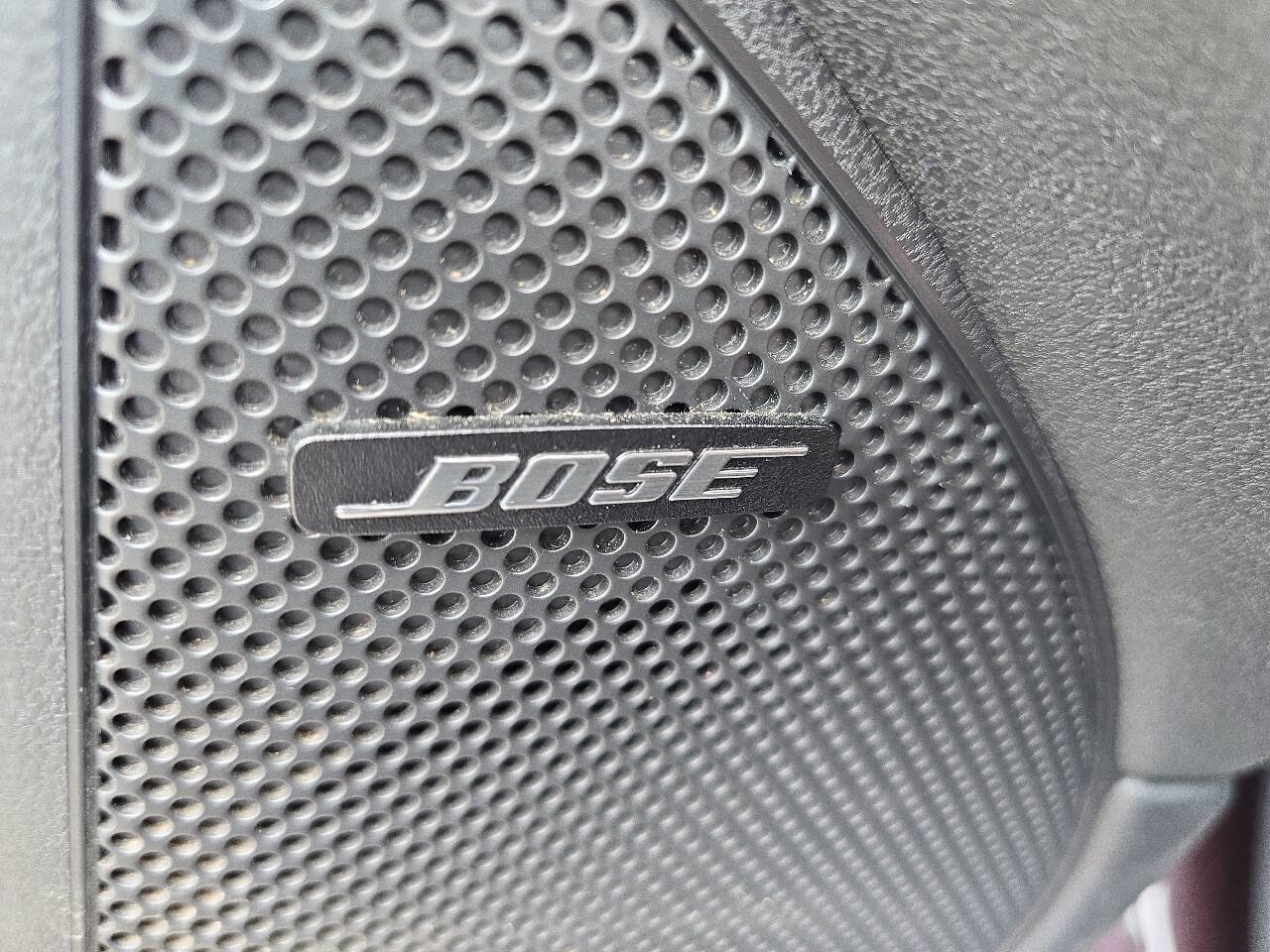 Used 2010 Nissan 370Z Touring w/ Sport Pkg RWD image 22