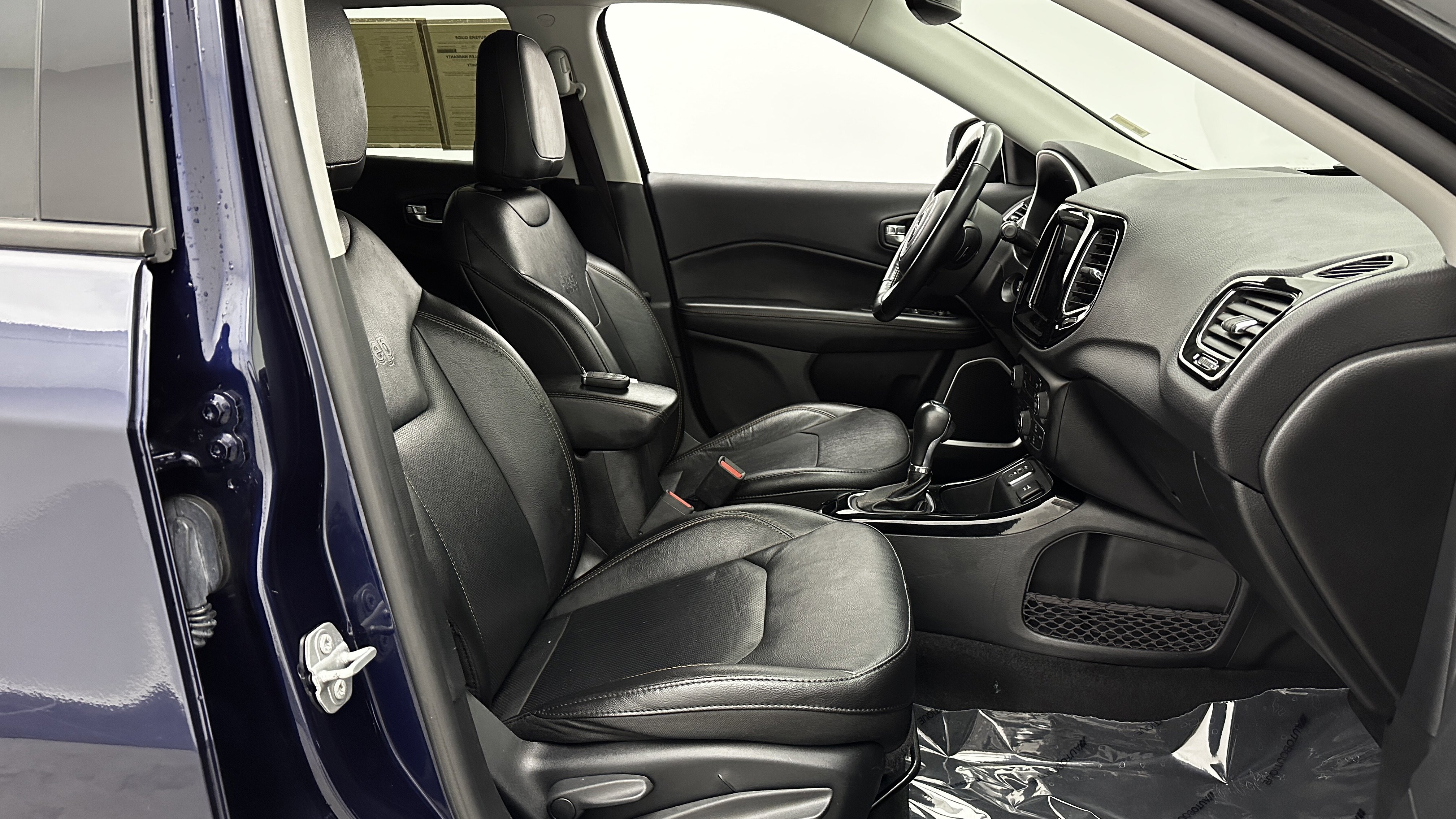 Used 2021 Jeep Compass Limited image 34