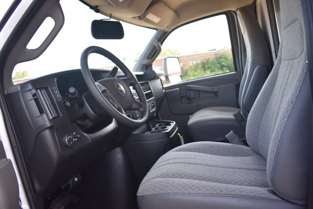 New 2026 Chevrolet Express 3500 w/ Power Convenience Package RWD image 21