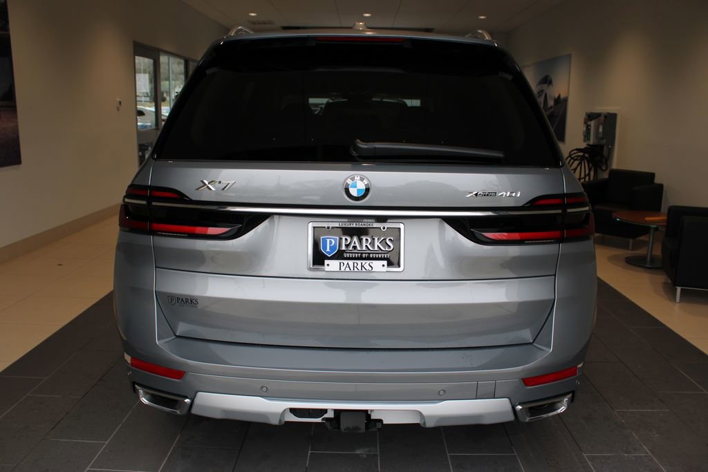 New 2026 BMW X7 xDrive40i image 26