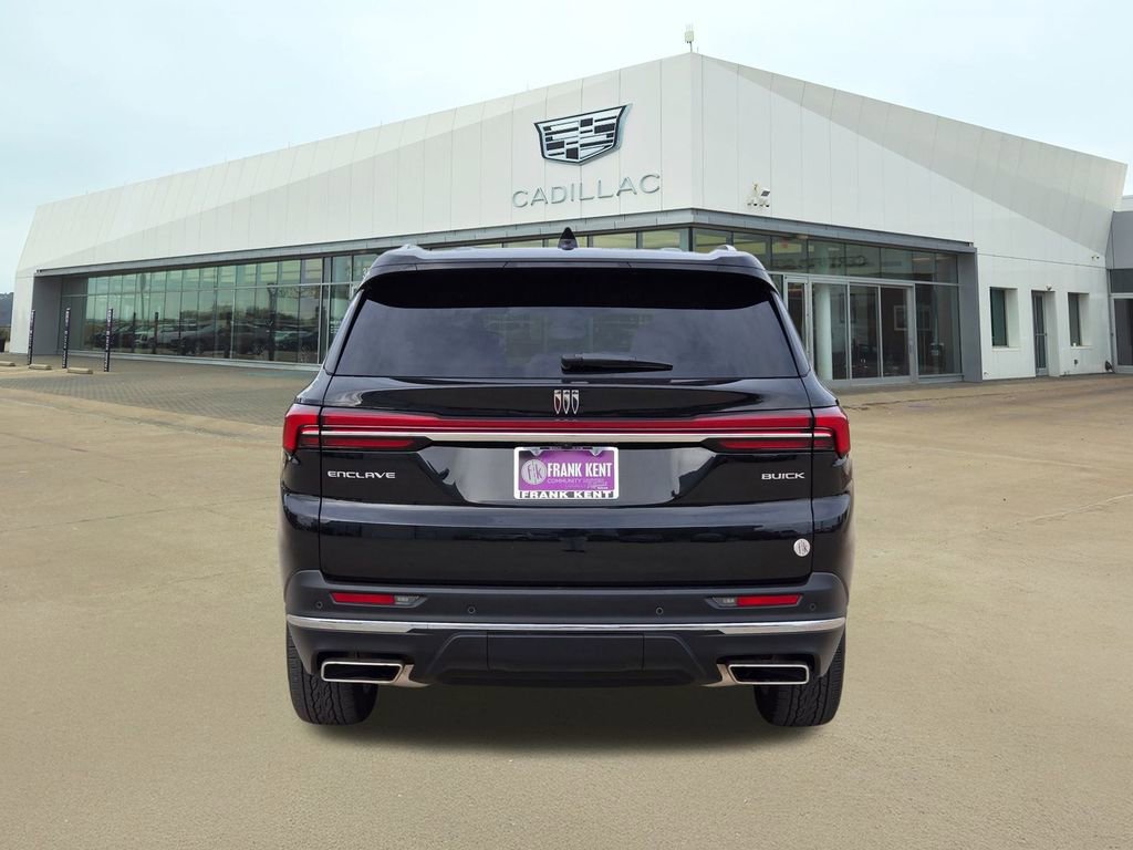 Used 2025 Buick Enclave Preferred image 5