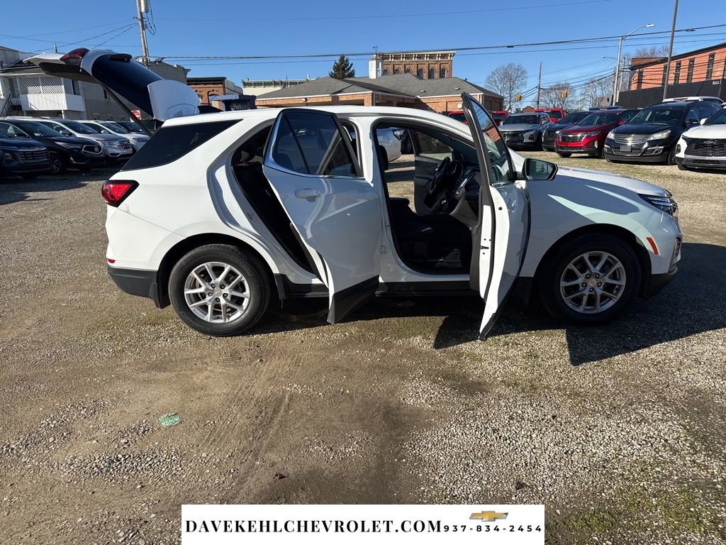 Used 2023 Chevrolet Equinox LT image 30