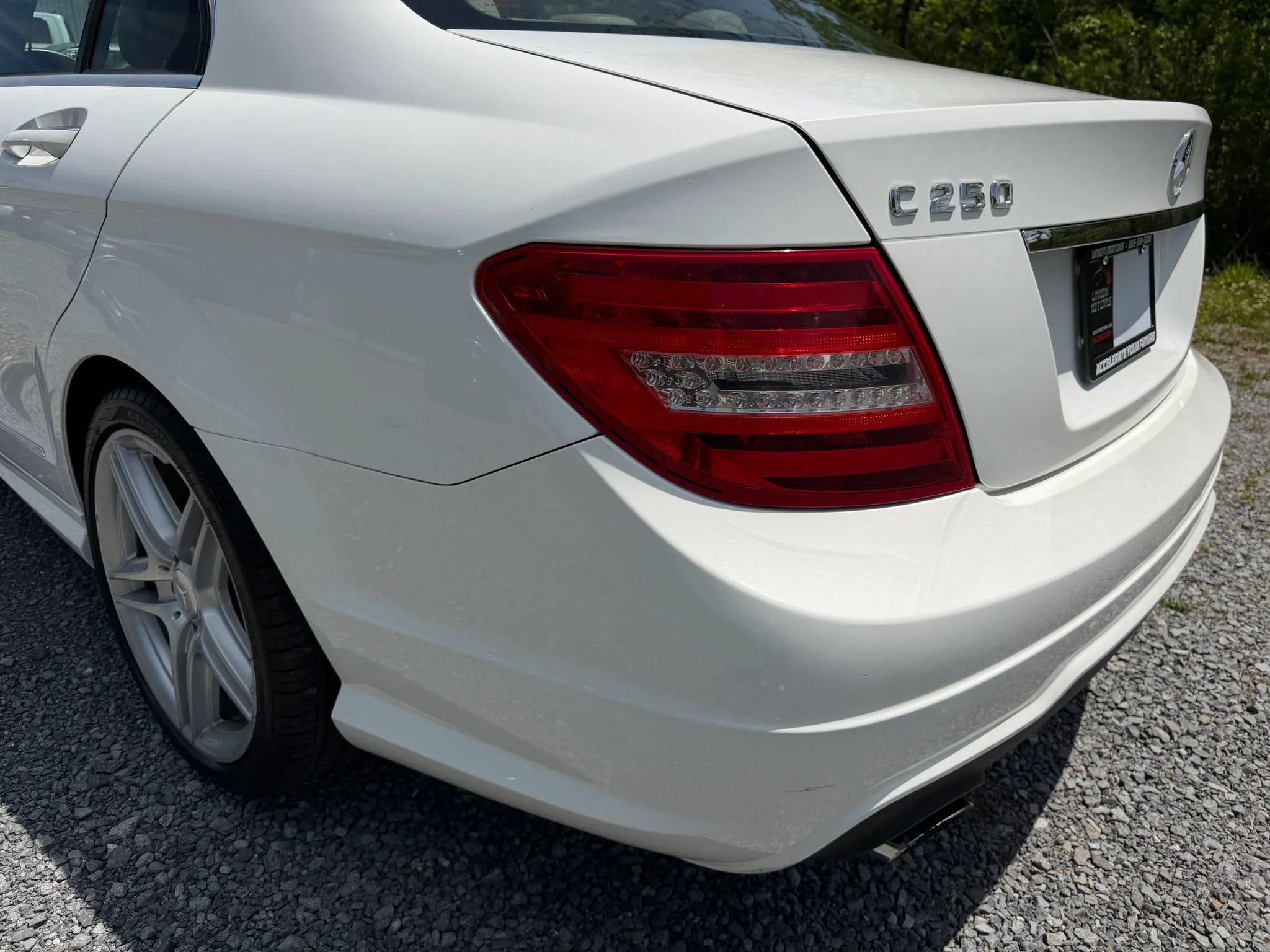 Used 2013 Mercedes-Benz C 250 Sedan image 14