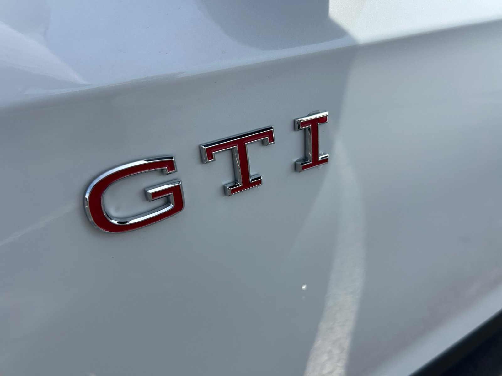 New 2026 Volkswagen Golf SE FWD image 22