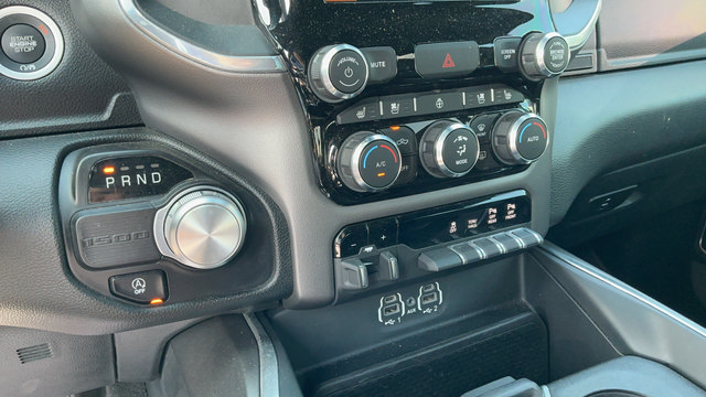 Used 2022 RAM 1500 Laramie w/ Sport Appearance Package RWD image 17