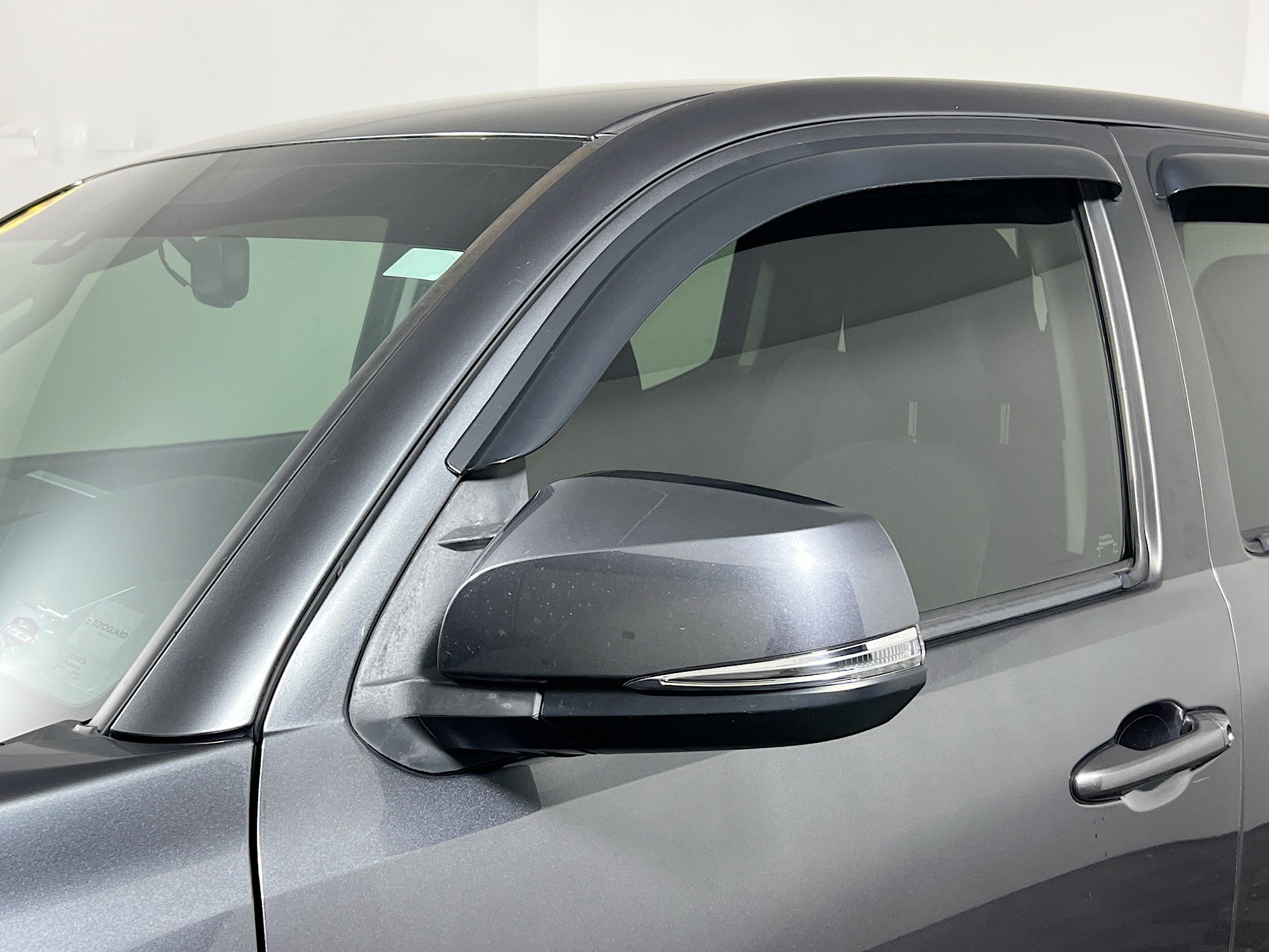 Used 2022 Toyota Tacoma SR5 w/ Technology Package image 12