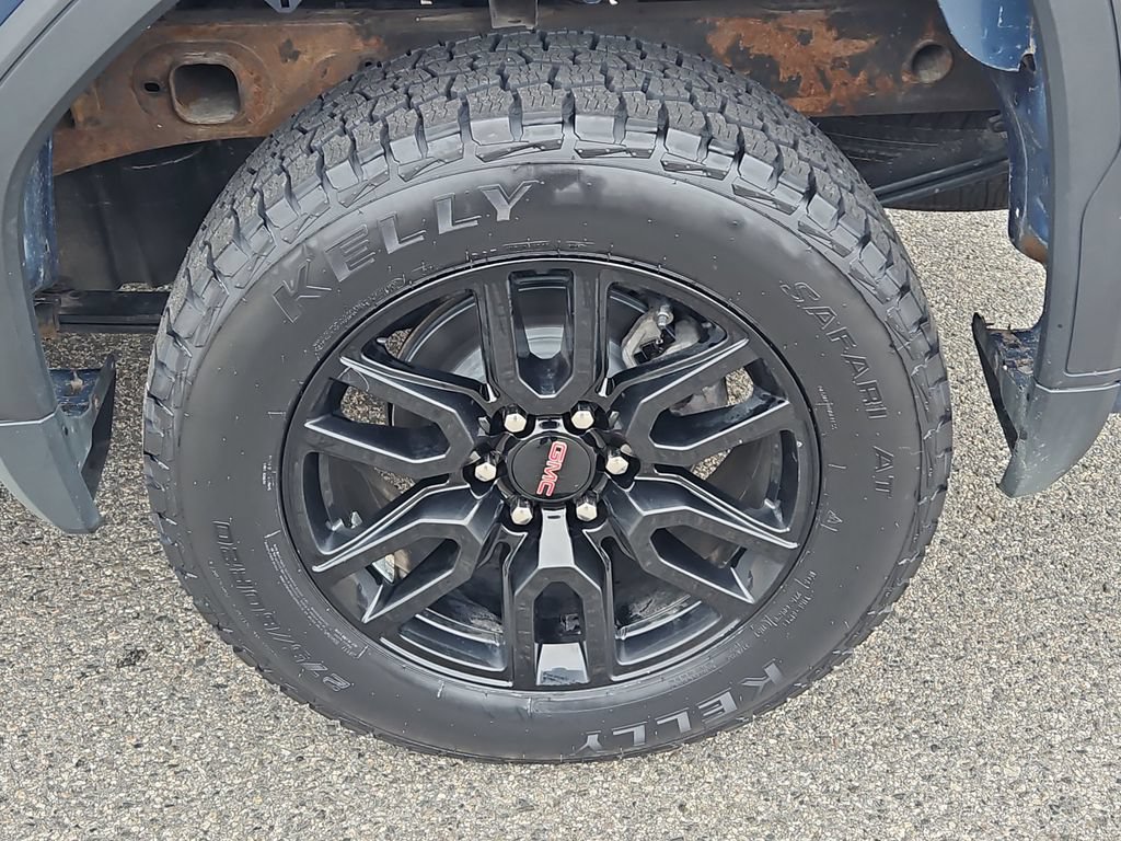 Certified 2024 GMC Sierra 1500 Pro w/ Graphite Edition AWD/4WD image 8