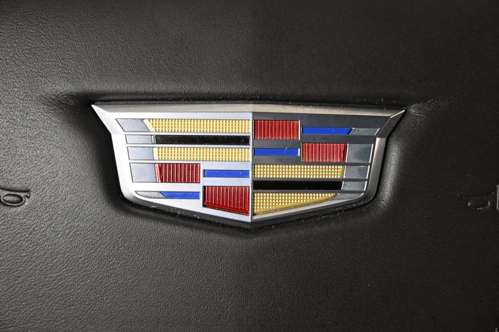 Used 2022 Cadillac XT6 Premium Luxury w/ Platinum Package AWD/4WD image 39