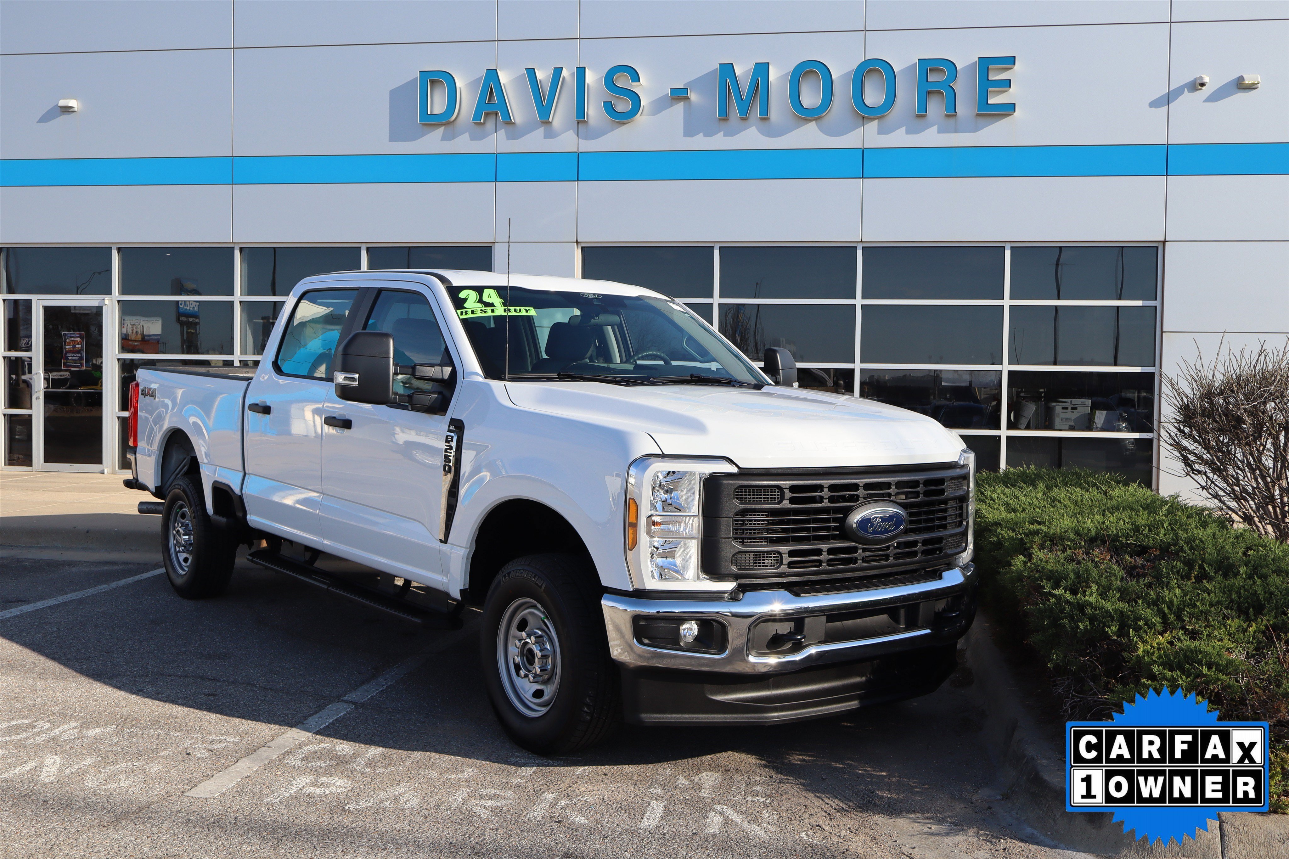 Used 2024 Ford F250 XL w/ XL Chrome Package image 3