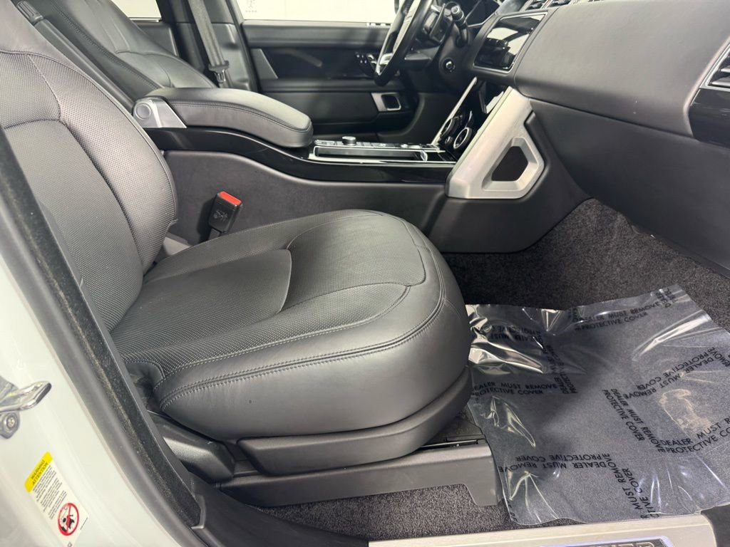 Used 2020 Land Rover Range Rover Long Wheelbase HSE image 33
