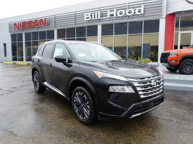 New 2025 Nissan Rogue Platinum w/ Tech Package