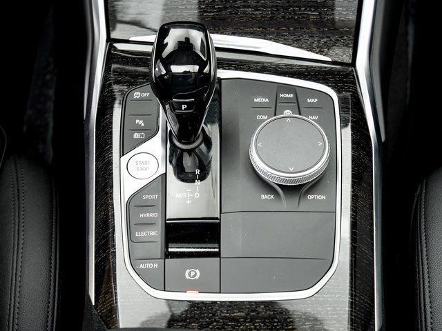 Used 2021 BMW 330e xDrive image 19