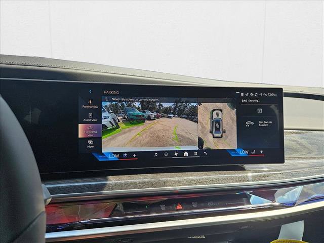 New 2026 BMW i7 M70 RWD image 14