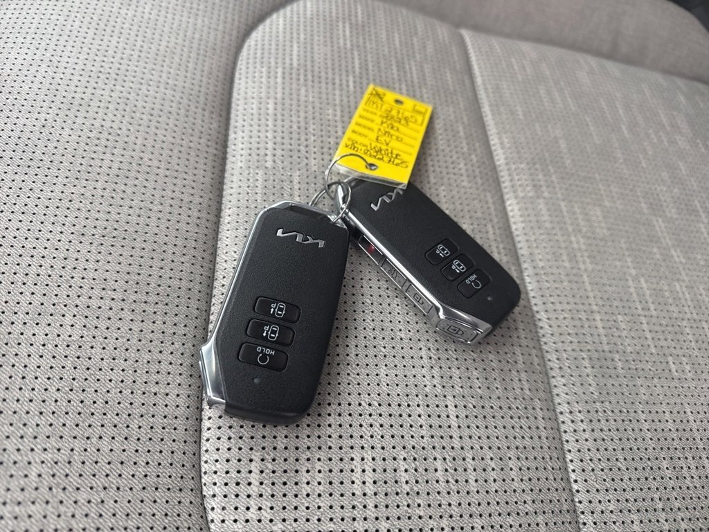 Used 2023 Kia Niro Wave w/ Wave Preserve Package image 36