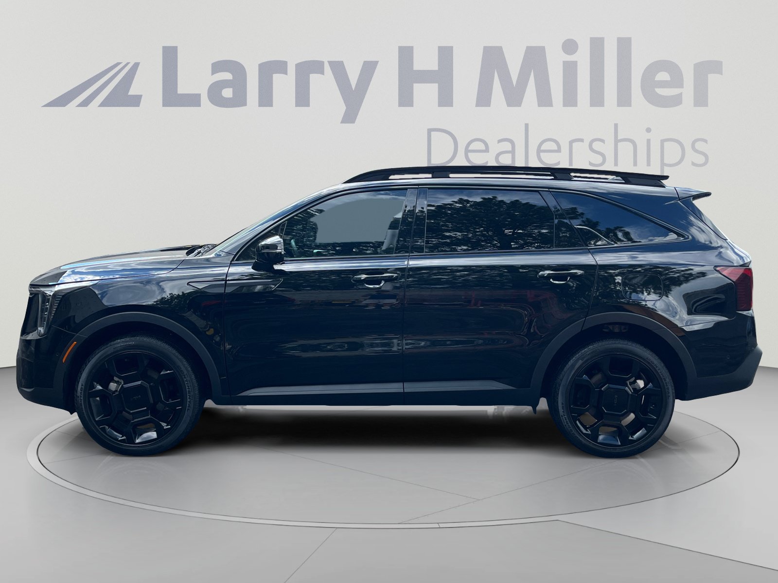 Used 2025 Kia Sorento SX Prestige AWD/4WD image 2